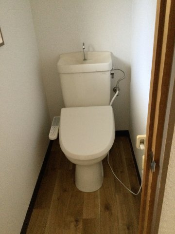 コーポ立花　2号棟のトイレ