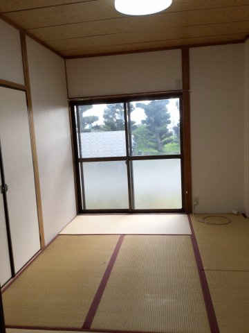 コーポ立花　2号棟の和室