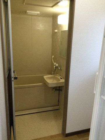 コーポ立花　2号棟のシャワールーム