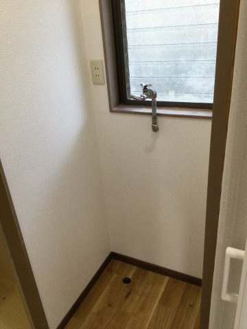 コーポ立花　2号棟の設備|洗濯機置き場
