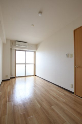 【洋室】 | クレオコート和泉中央