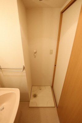 【設備】 | クレオコート和泉中央 | 室内洗濯機置場