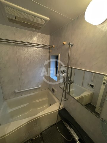 リーガル靭公園南の浴室|リーガル靭公園南　きれいな浴室