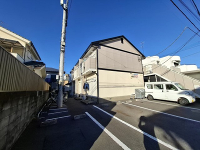 【駐車場】 | リバレット厚木 | 駐車場　