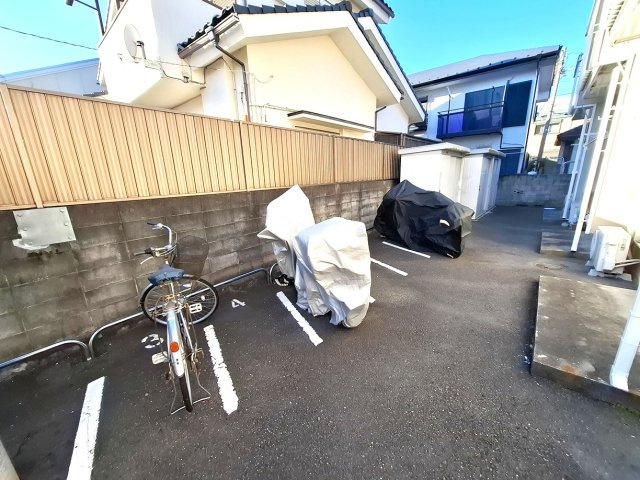【その他】 | リバレット厚木 | バイク置き場です
