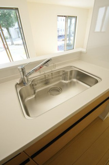 【前面道路含む現地写真】 | 【仲介手数料無料！！】府中市日新町3丁目　新築戸建て（全9棟）A号棟　5490万円