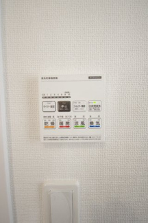 【内観：施工例】 | 【仲介手数料無料！！】府中市日新町3丁目　新築戸建て（全9棟）A号棟　5490万円 | 浴室1坪1616タイプ