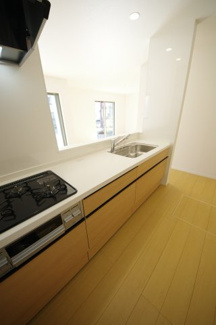 【外観】 | 【仲介手数料無料！！】府中市日新町3丁目　新築戸建て（全9棟）A号棟　5490万円 | 令和８年1月１８日撮影　建築中