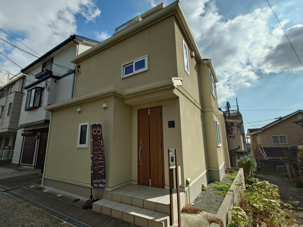 神戸市中央区籠池通4丁目戸建