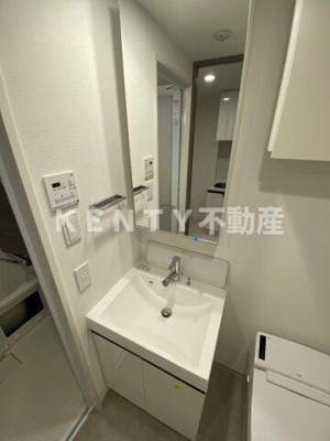 【洗面所】 | プラウドフラット品川大井町 | 明るい洗面所です