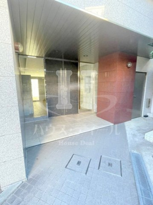 【エントランス】 | エム・ステージ白磁楼 | エントランスです