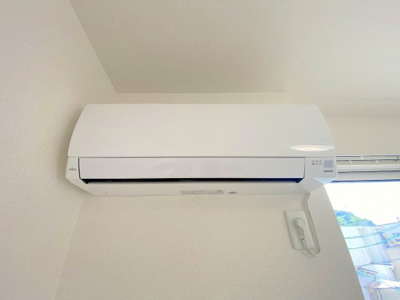 【設備】 | キャトルセゾン東霞 | エアコンが設備されておりますので入居後すぐご利用頂けます！