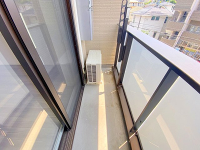 【バルコニー】 | キャトルセゾン東霞 | お洗濯に便利なバルコニー！