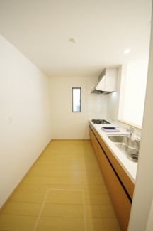 【内観：施工例】 | 【仲介手数料無料！！】府中市日新町3丁目　新築戸建て（全9棟）B号棟　5290万円 | キッチン