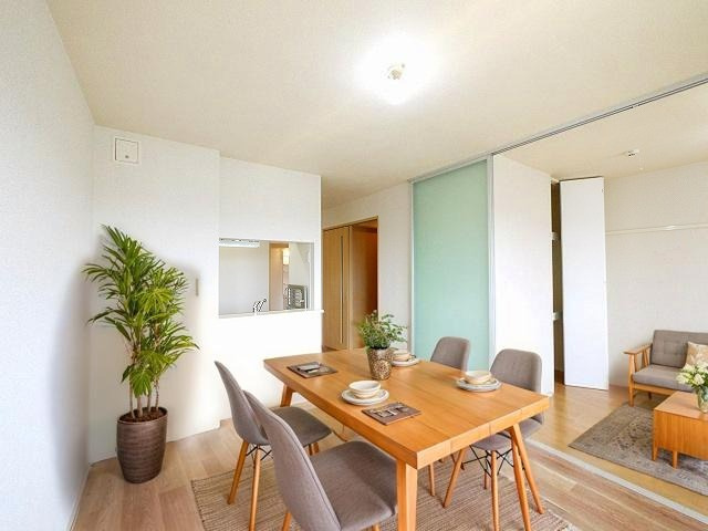 カルム・文の居間・リビング|CGで家具等を配置したもので家具等は含まれません