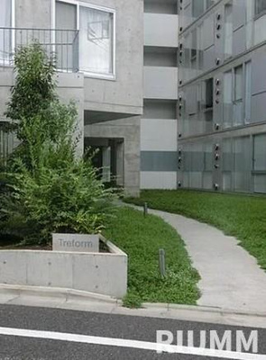 【エントランス】 | Ｔｒｅｆｏｒｍ