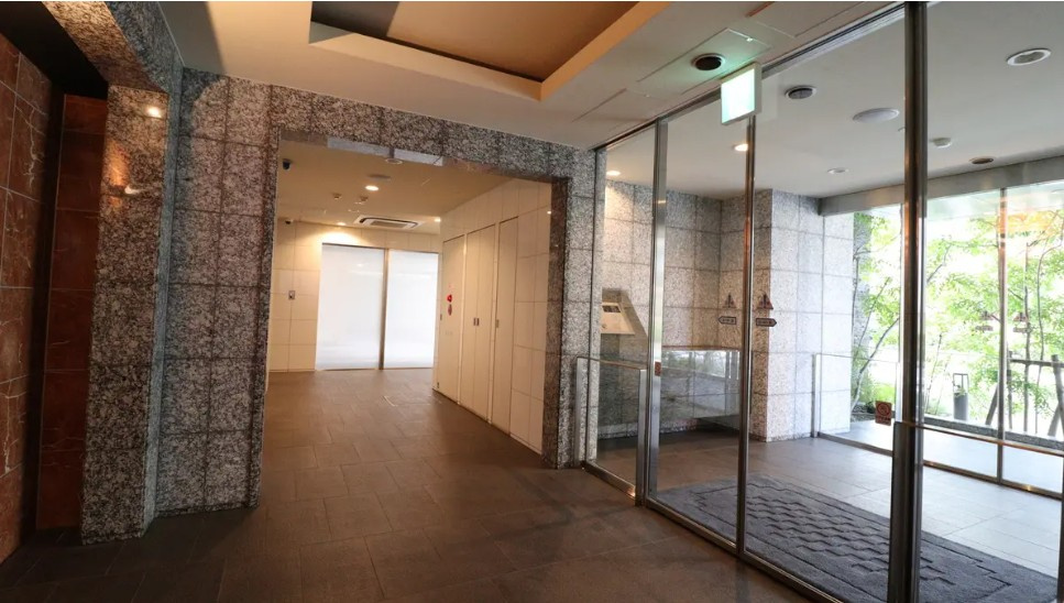 グランスイート白金高輪のロビー