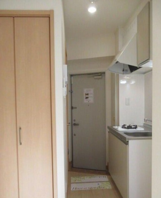 【玄関】 | ヌーヴォープリエール