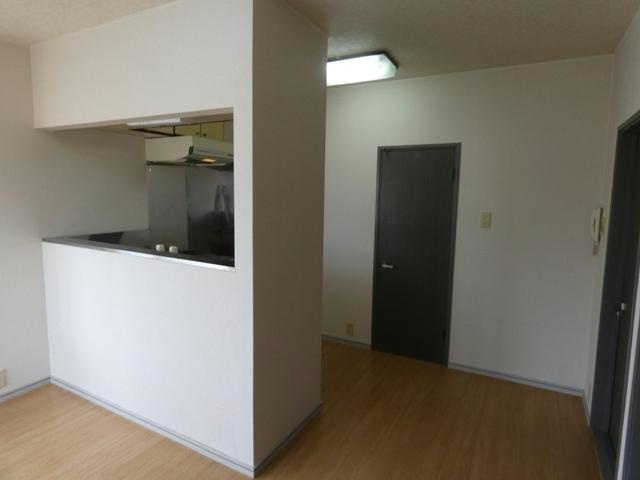 サンエイトの居間・リビング