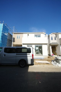 【前面道路含む現地写真】 | 【仲介手数料無料！！】府中市日新町3丁目　新築戸建て（全9棟）C号棟　5330万円