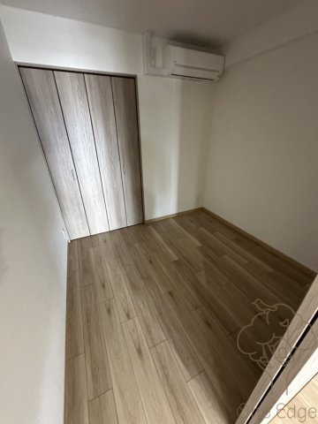 Alivis野田阪神の寝室