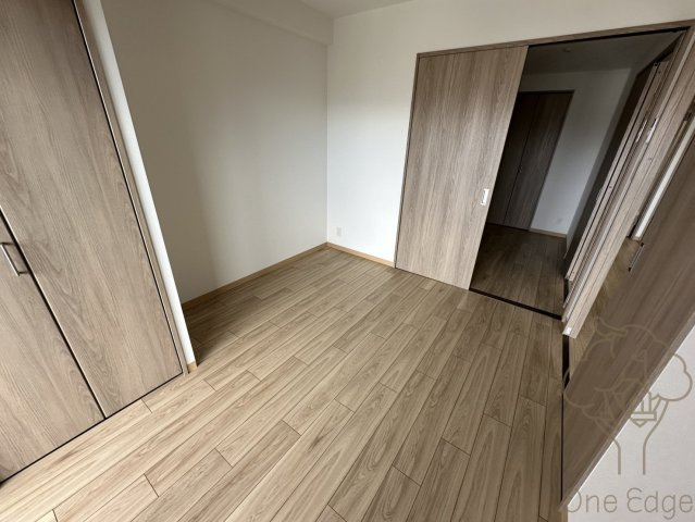 Alivis野田阪神の寝室