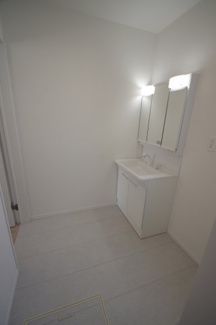 【内観：施工例】 | 【仲介手数料無料！！】府中市日新町3丁目　新築戸建て（全9棟）F号棟　5590万円