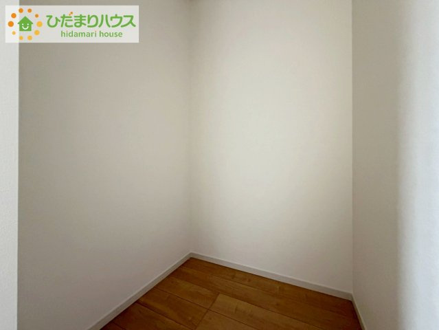 日立市東大沼町1期　新築戸建の収納|大容量のWICのある主寝室。夫婦の洋服もたくさん収納できます。