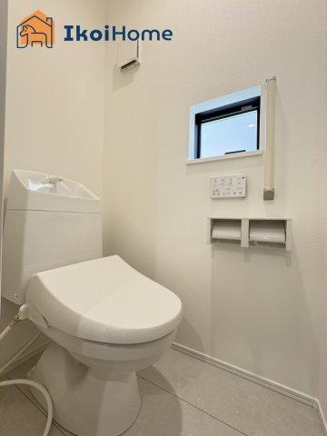 神戸市西区枝吉1丁目　新築戸建のトイレ|【ホームページに現地動画掲載中】●年中無休：当日予約可●1階・2階ウォッシュレット付のお手洗い。