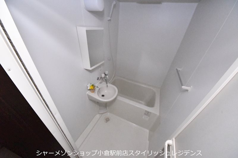 MOON下到津　D棟の洗面所|※現状を優先する
