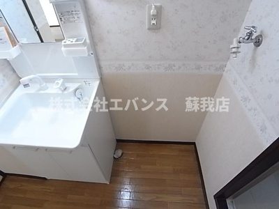 【洗面所】 | サンシティそが野 | ゆったりとスペースのある洗面所