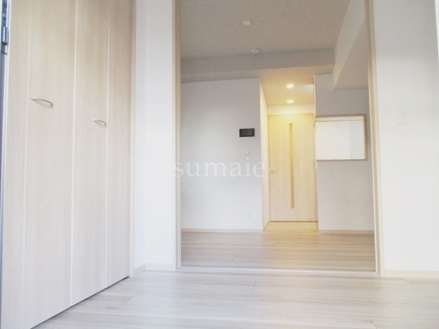 ＬＯＣ’Ｓ赤羽志茂の寝室|4.4帖の居室です☆