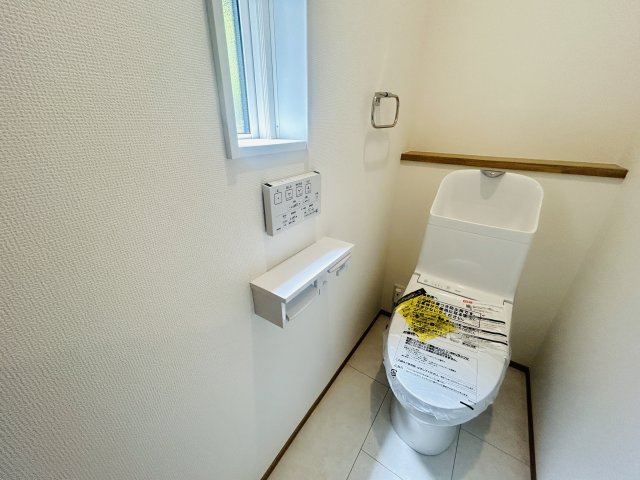 千葉市若葉区加曽利町のトイレ