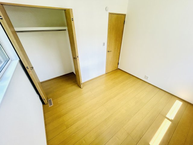 千葉市若葉区加曽利町の洋室