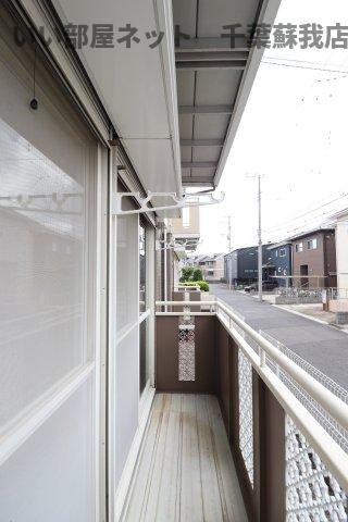 ヴェルメゾンおゆみ野　Ｃのバルコニー|洗濯物もよく乾きそうな、陽当たり良好なバルコニーです！