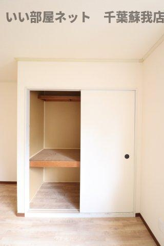 ヴェルメゾンおゆみ野　Ｃの収納|収納豊富です