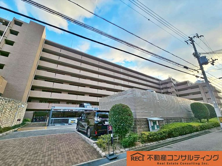 コスモ六甲ガーデンフォートの外観