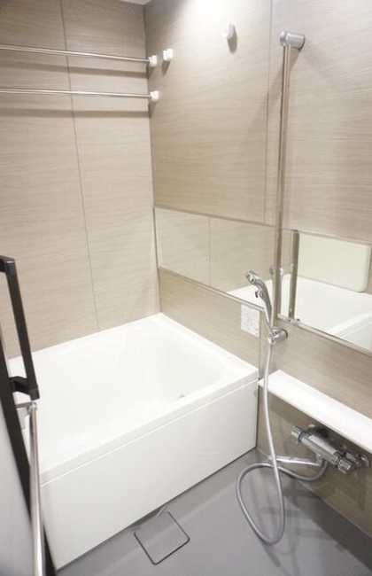 コンフォリア世田谷上馬　駅近　ペット相談　礼金０の浴室
