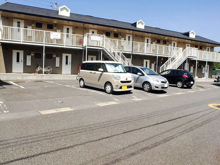 タウンコート参番館の駐車場