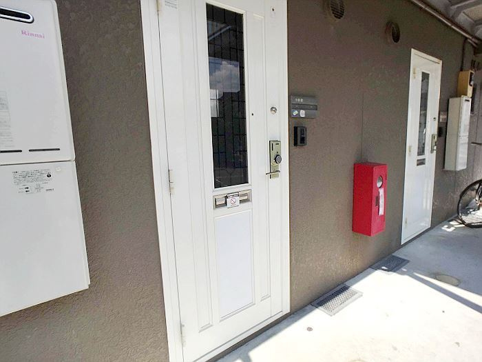 タウンコート参番館のエントランス