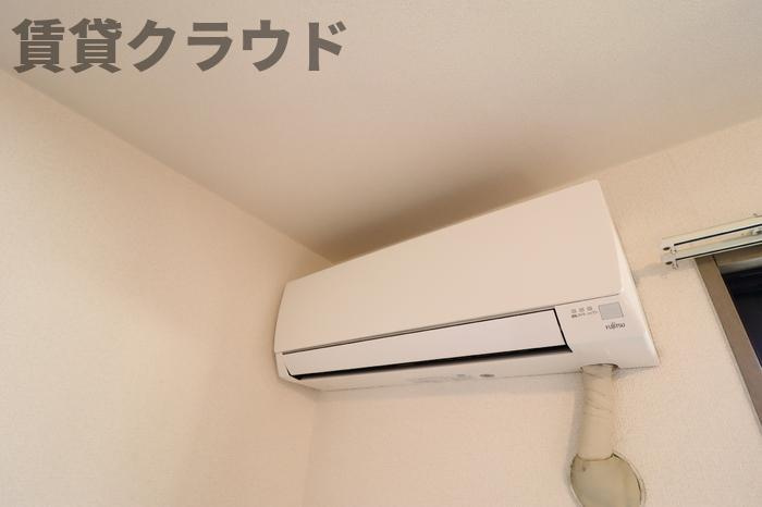 ロイヤル・スクエア　Ｂの設備|エアコン