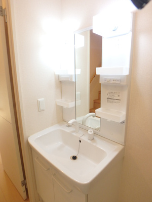 【洗面所】 | カーサ・Y | シャワー洗面台