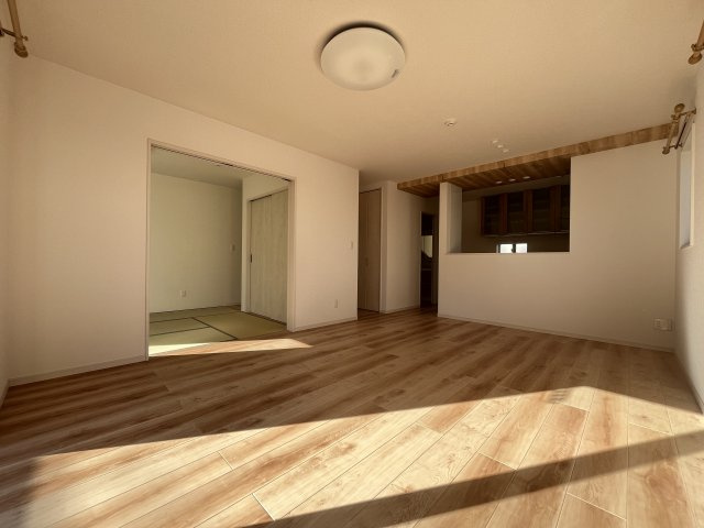 【居間・リビング】 | 嵐山町志賀　中古戸建