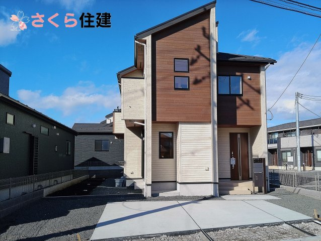 高根沢町宝積寺　3号棟の外観|駐車場は並列で3台駐車が可能です◎