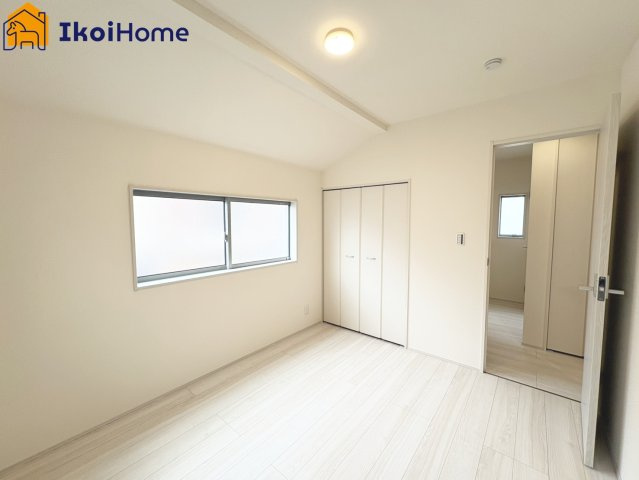 明石市藤が丘1丁目３期　新築戸建　の収納|◆同社施工例◆収納スペースも広く、荷物が多くなりやすいお子様なども安心です。