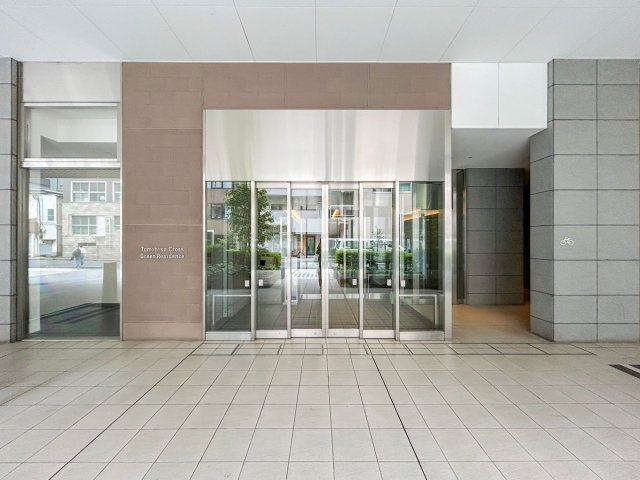 富久クロスグリーンレジデンスのエントランス