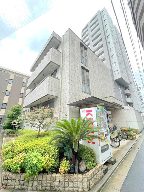 メゾン奈良の外観