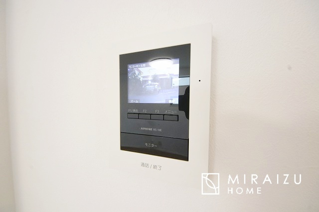 【内装】 | ご家族様のプライベート空間が確保できる素敵な間取りです。また敷地ゆったりですので、おうち時間を楽しむのにもぴったりですね♪
