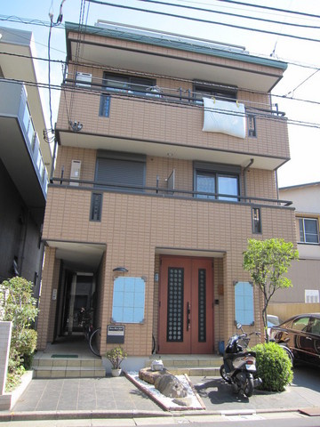 Ｇｒｅｅｎ Ｗｏｏｄ Ｂｅｌｌ