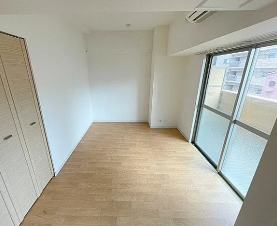 Villa淀川の洋室